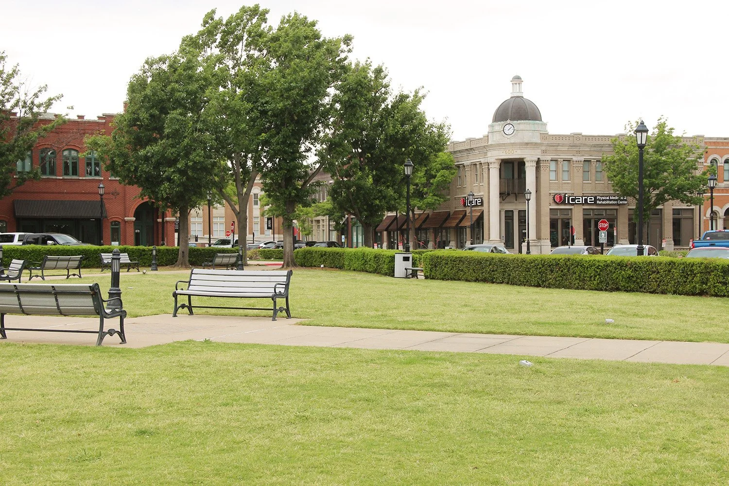 parker square in Flower Mound, the surrounding community of the Flower Mound campus
